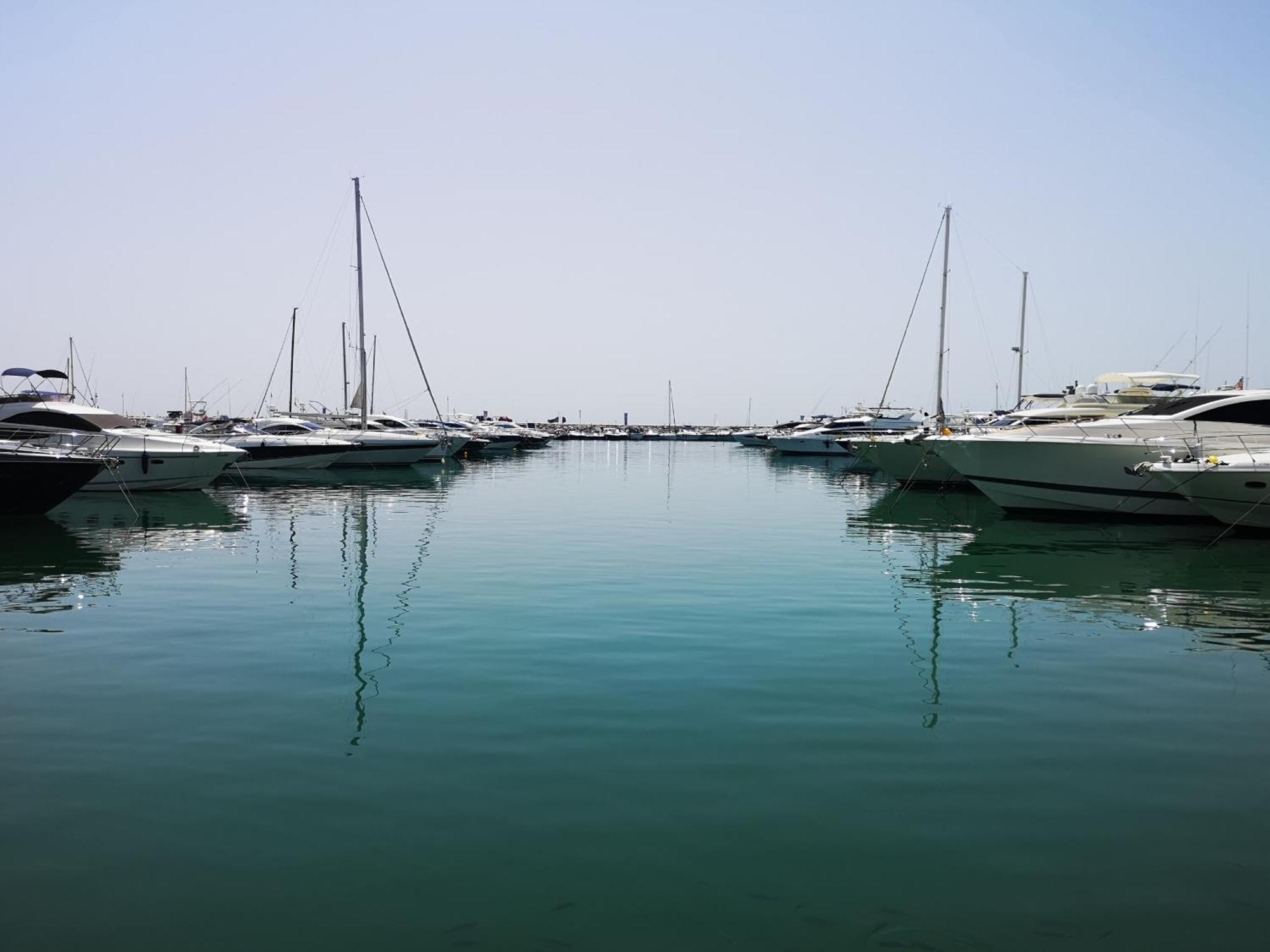 Apartamento Con Vistas En Puerto Banus Marbella Bagian luar foto